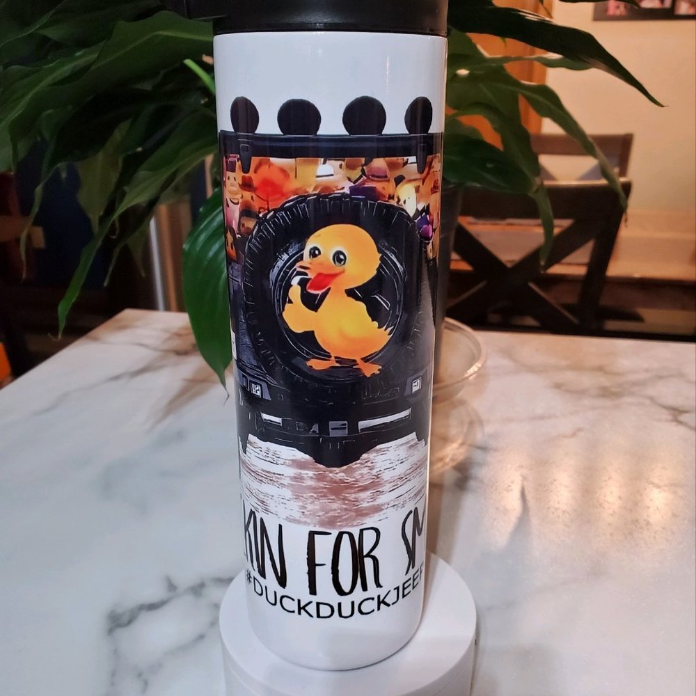 DUCK DUCK JEEP 30oz Tumbler with duo lids 🎉sale